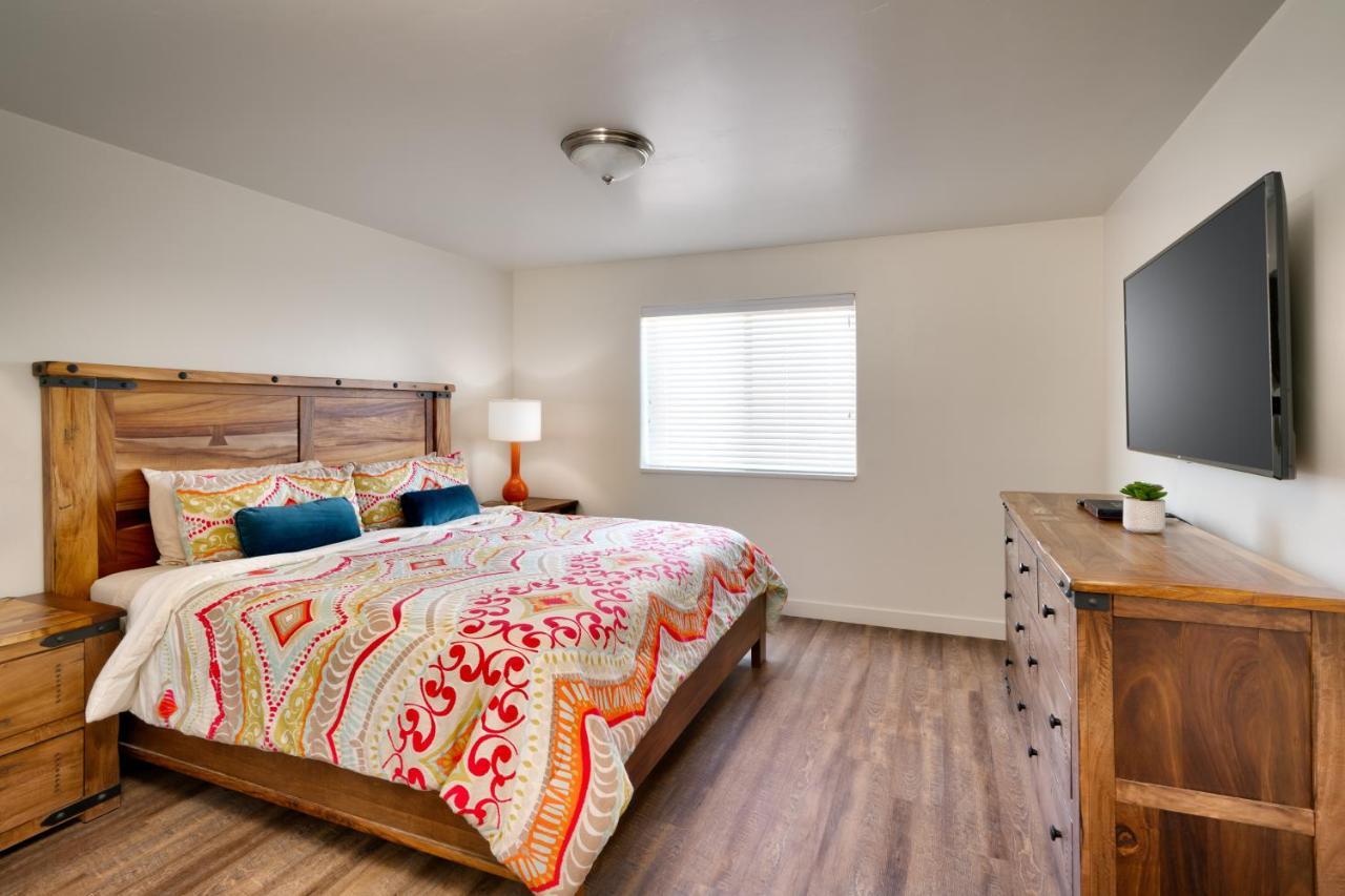 2G New Moab Redcliff Condo, Pool & Hot Tub Kültér fotó